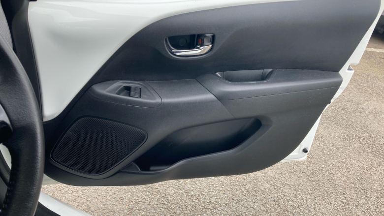 Peugeot 108 1.0 72 Allure 5dr Petrol Hatchback